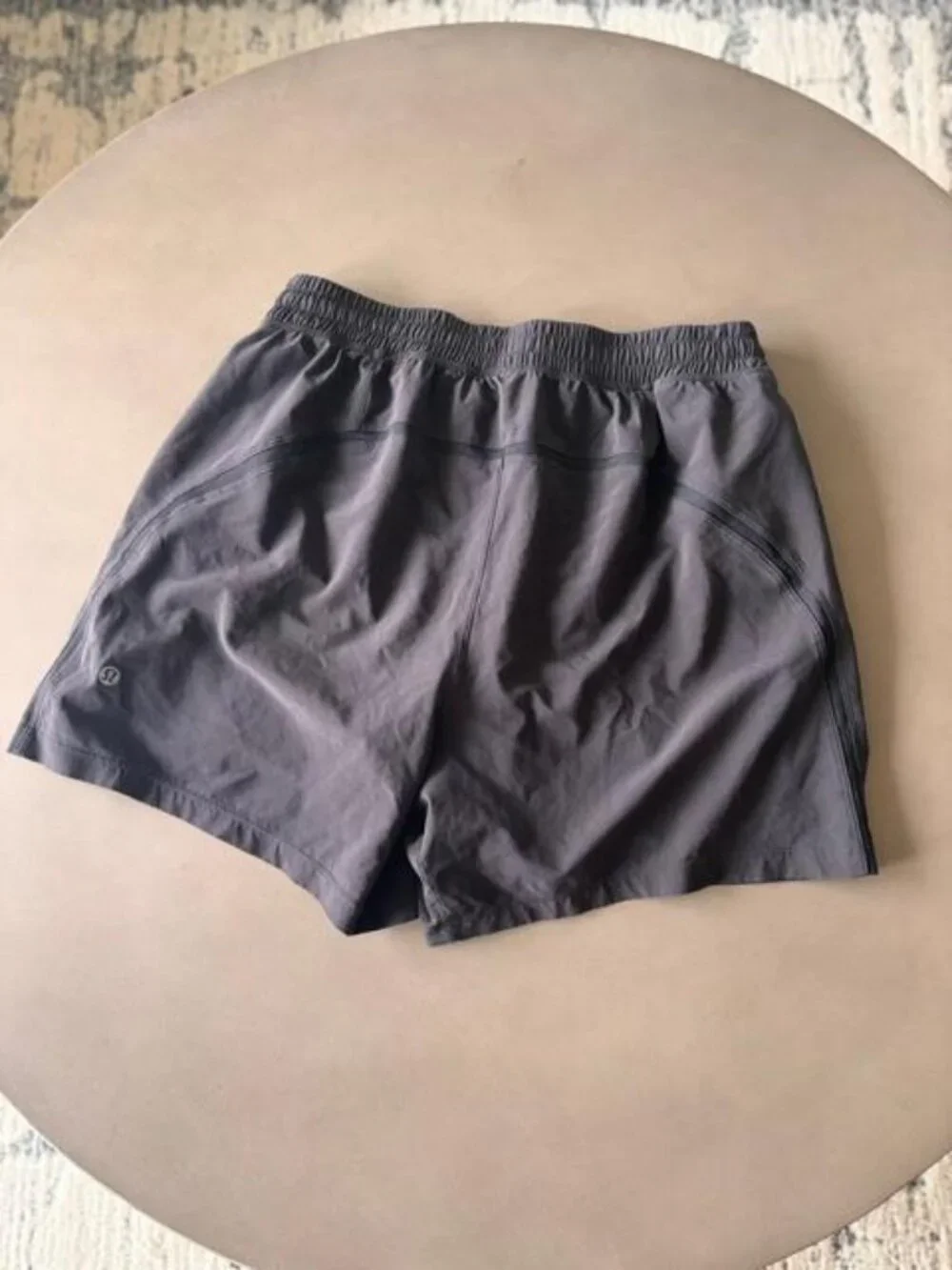 LULULEMON - PACEBREAK Mens LINED shorts - 5